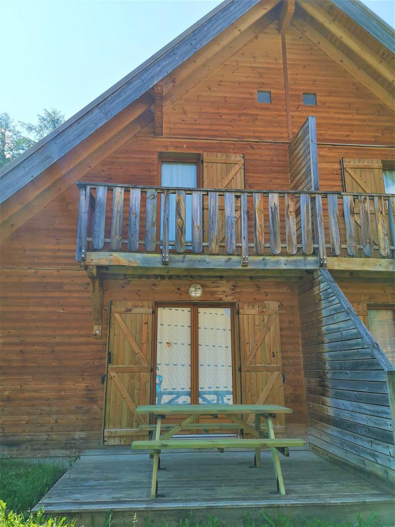 Holiday in mountain resort Semi-detached 3 room chalet 7 people (56) - Chalets Les Flocons du Soleil - La Joue du Loup