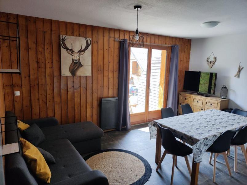 Vacances en montagne Chalet mitoyen 3 pièces 7 personnes (03) - Chalets Les Flocons du Soleil - La Joue du Loup - Séjour