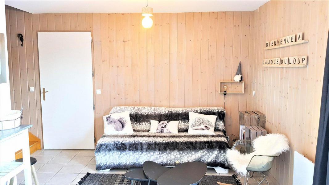 Urlaub in den Bergen Doppelchalethälfte 3 Zimmer für 7 Personen (53) - Chalets Les Flocons du Soleil - La Joue du Loup - Wohnzimmer