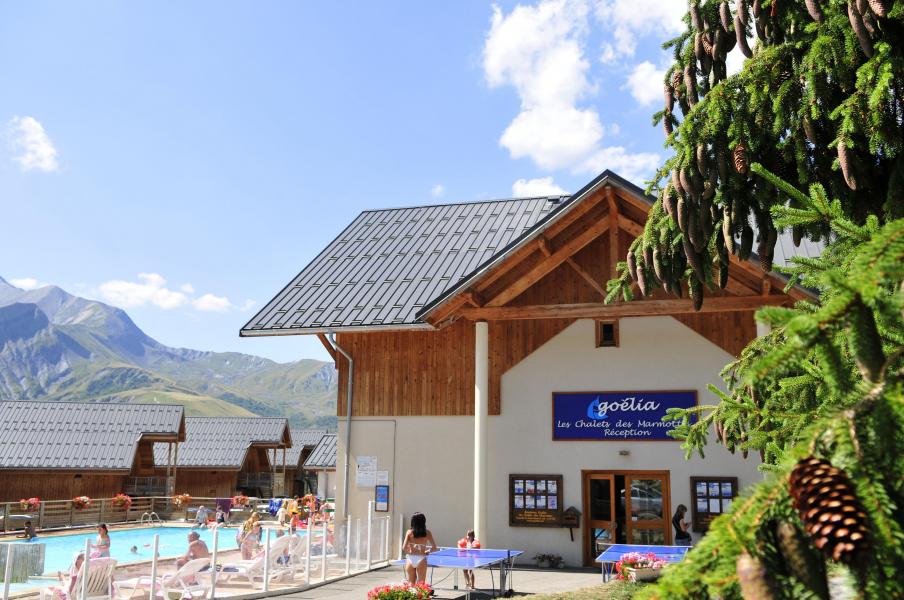 Vacances en montagne Chalets les Marmottes - Saint Jean d'Arves - Extérieur été