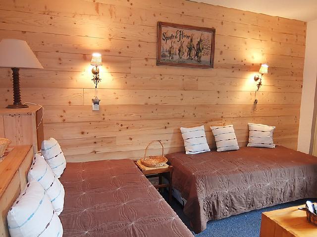 Urlaub in den Bergen 2-Zimmer-Appartment für 5 Personen (1) - Chanteneige la Croisette - Les Menuires - Kleines Wohnzimmer