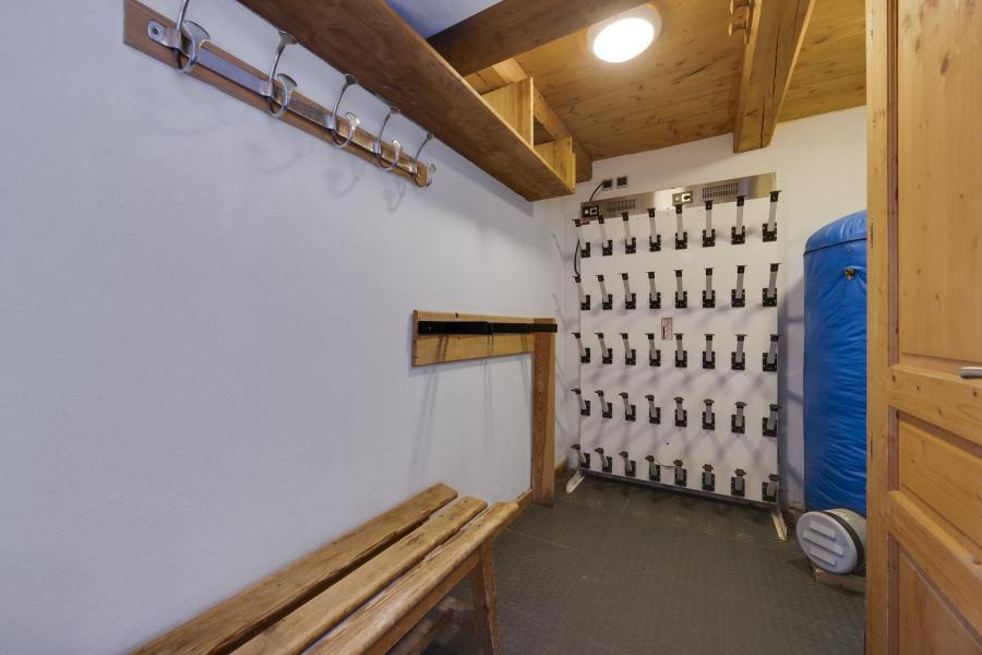 Holiday in mountain resort 6 room apartment 14 people - Chocard - La Rosière - Ski locker