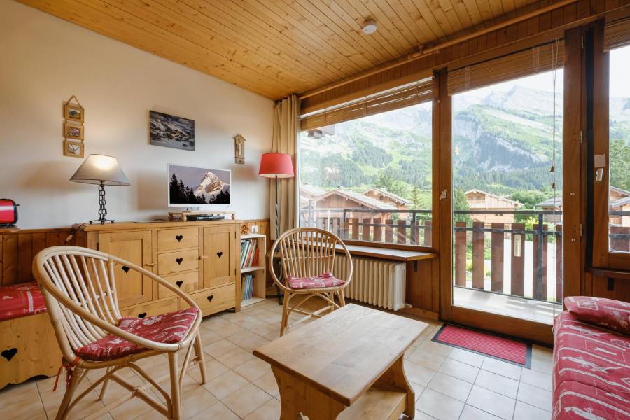 Urlaub in den Bergen 3 Zimmer Maisonettewohnung für 6 Personen (11) - Confins - La Clusaz - Wohnzimmer