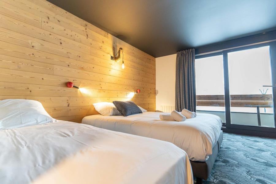 Holiday in mountain resort Room 3 people - Daddy Pool Terresens Le Cristal Lodge - Serre Chevalier - Bedroom