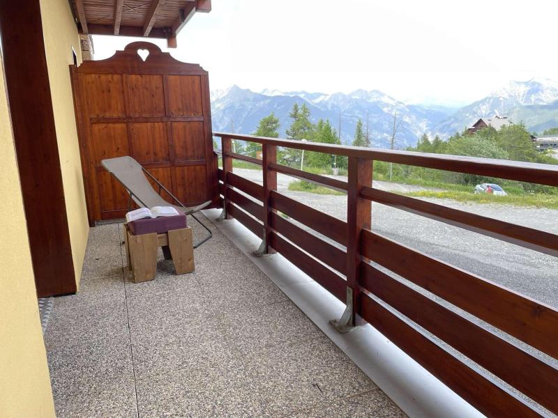 Rent in ski resort Studio 3 people (580-05) - Deneb - Risoul - Summer outside