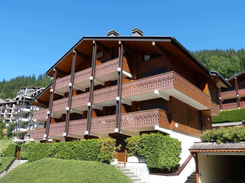 Vacances en montagne Domanial A - La Clusaz - Extérieur été