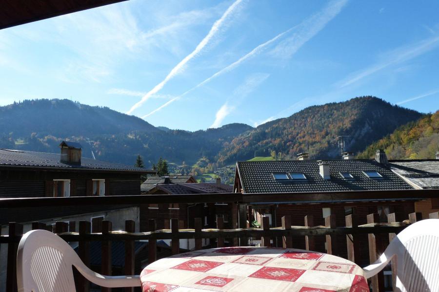 Vacanze in montagna Appartamento 3 stanze per 5 persone (03) - Escale Blanche - La Clusaz - Balcone