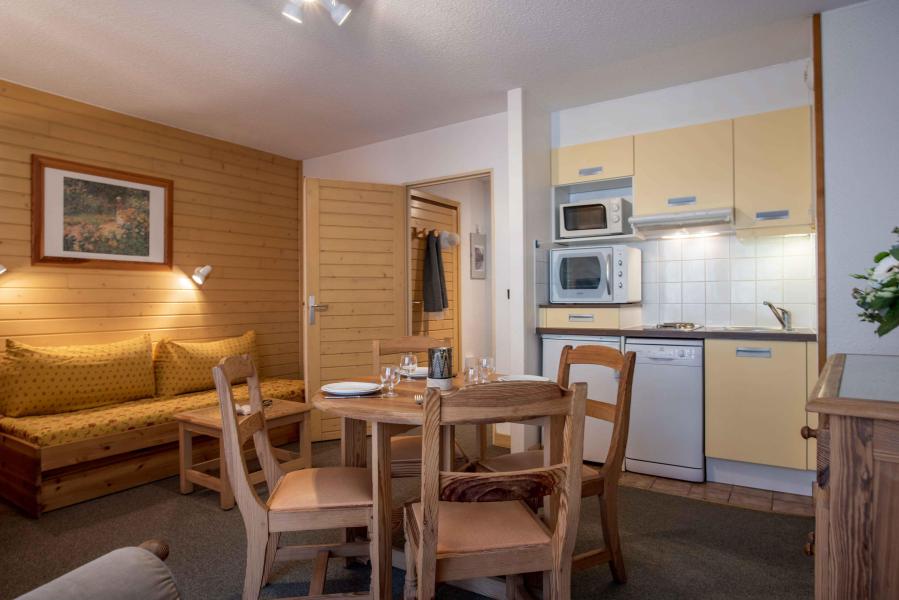 Holiday in mountain resort 2 room apartment 2-4 people (2P4) - Eureca - Brides Les Bains - Living room