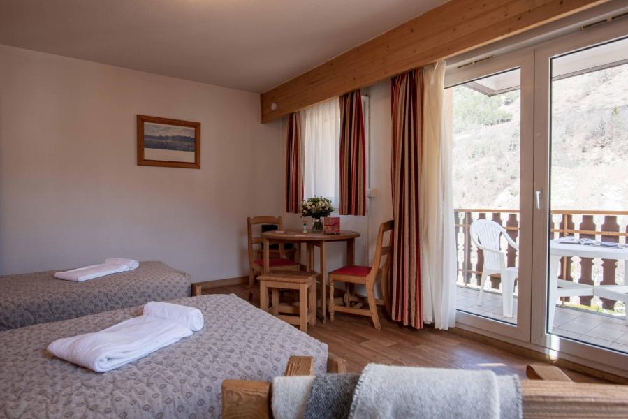 Holiday in mountain resort Studio 2 people (STC2) - Eureca - Brides Les Bains - Living room