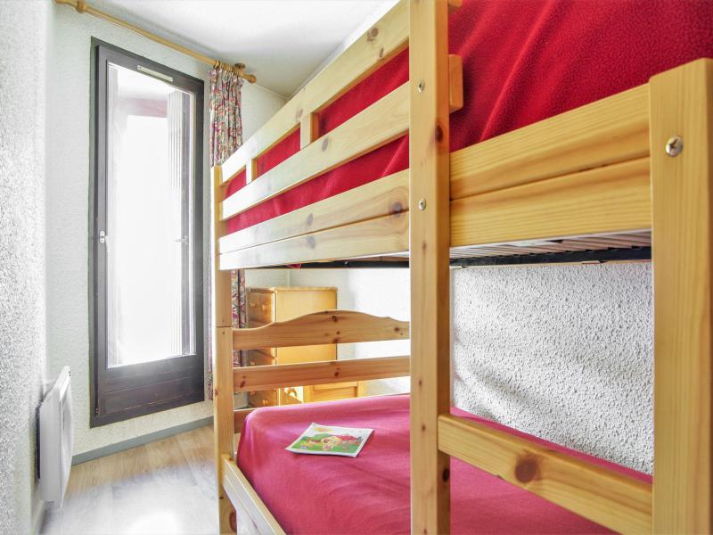 Holiday in mountain resort 3 room apartment 6 people (3) - Gentiane - Chamonix - Bedroom