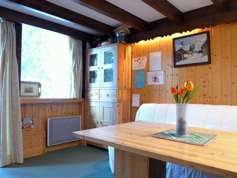 Holiday in mountain resort 1 room apartment 4 people (4) - Grand Roc - Chamonix - Living room