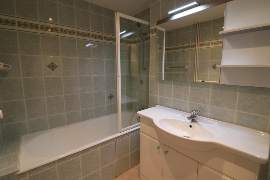 Holiday in mountain resort 2 room apartment 6 people (14) - GRANDE CASSE - Tignes - Bathroom