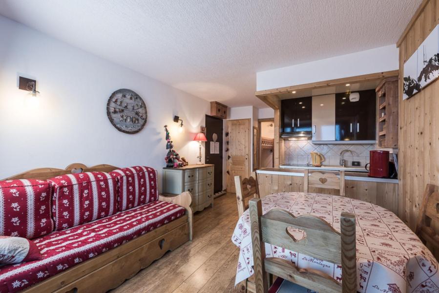 Holiday in mountain resort 2 room apartment sleeping corner 6 people (24) - Grandes Platières 2 - Tignes - Living room