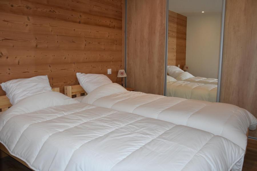 Holiday in mountain resort 3 room apartment 4 people - Grange D'Auguste - Pralognan-la-Vanoise - Bedroom