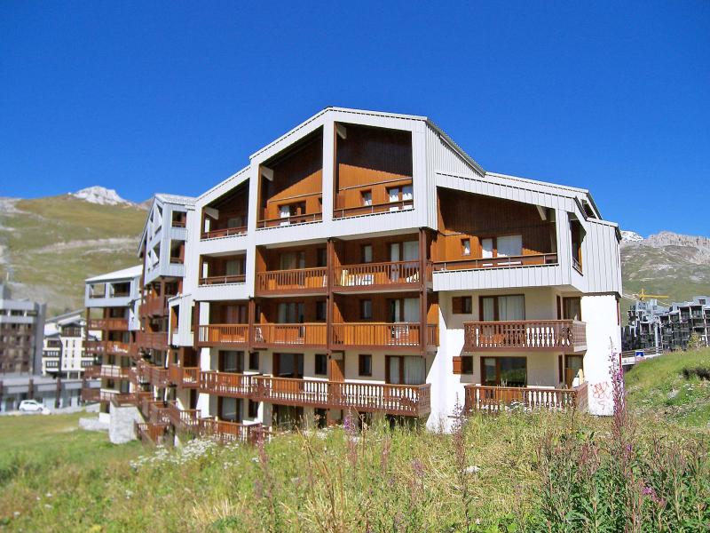 Rent in ski resort Hameau du Borsat - Tignes - Summer outside