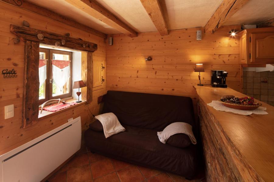 Holiday in mountain resort Studio 4 people (574572) - Hameau les Envers - Arêches-Beaufort - Living room