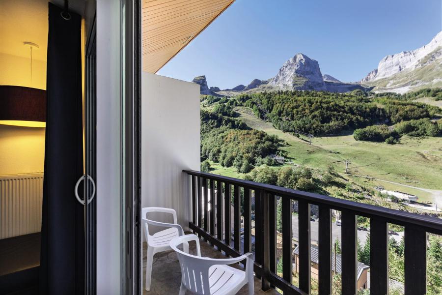Vakantie in de bergen Hôtel Belambra Club Lou Sarri - Gourette - Balkon