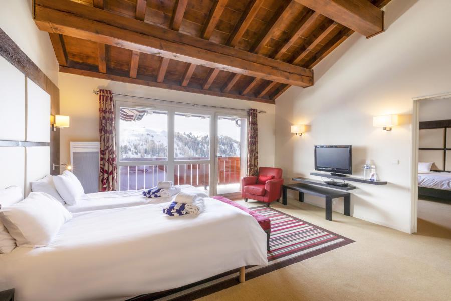 Holiday in mountain resort Hôtel Club MMV Les 2 Domaines - La Plagne - Bedroom