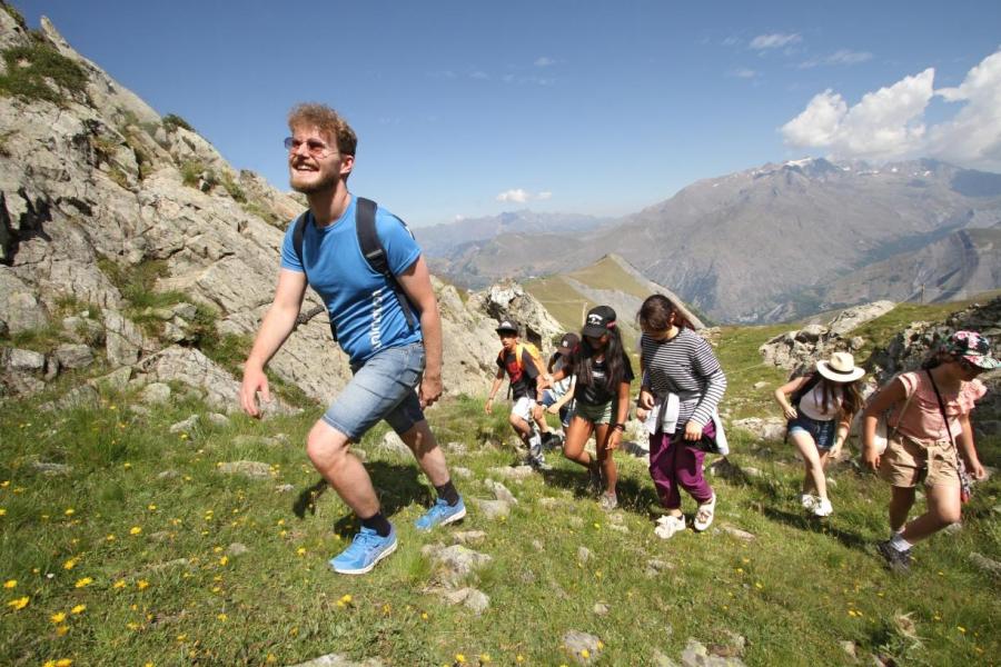 Vacances en montagne Hôtel Club MMV les Bergers - Alpe d'Huez - Extérieur été