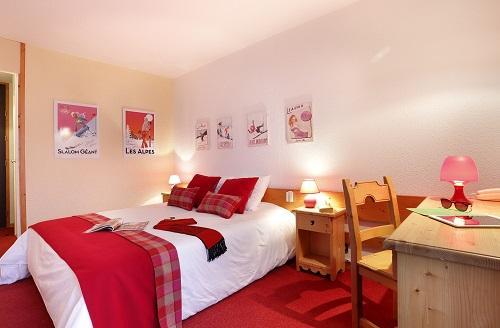 Holiday in mountain resort Comfort Room (1 or 2 persons) - Hôtel du Bourg - Valmorel - Bedroom