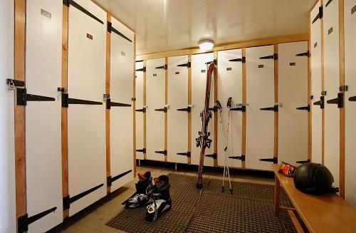 Vakantie in de bergen Hôtel Eliova le Chaix - Alpe d'Huez - Ski locker