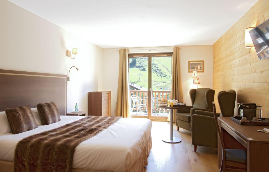 Vacaciones en montaña Hôtel le Chamois - La Clusaz - Habitación