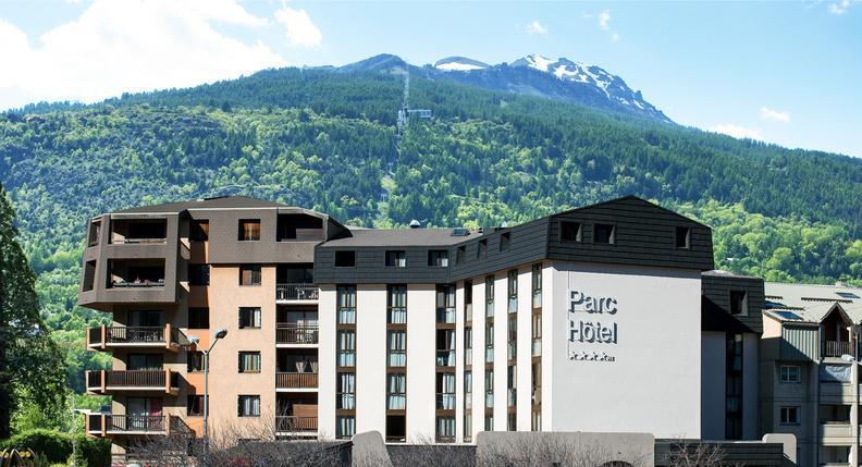 Vacaciones en montaña Hôtel Le Parc & Spa - Serre Chevalier - Verano