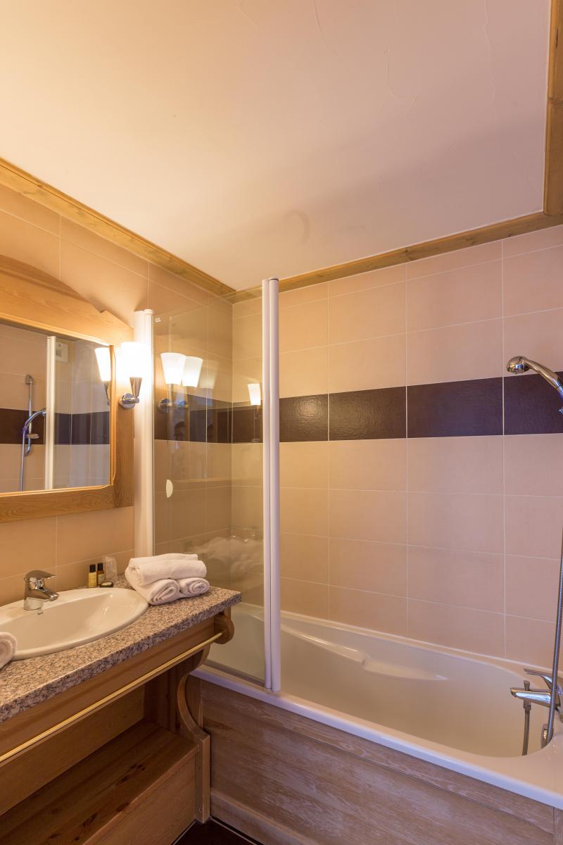 Holiday in mountain resort Hôtel Vancouver - La Plagne - Bathroom
