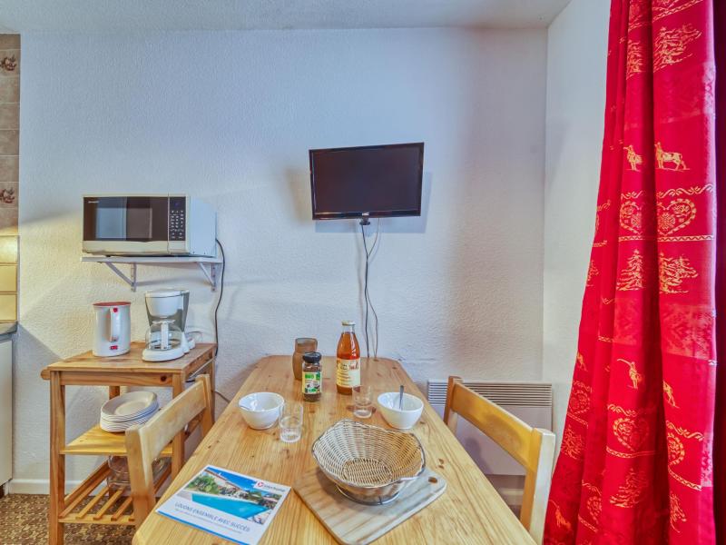 Vacanze in montagna Appartamento 1 stanze per 3 persone (8) - L'Argousier - Les Menuires - Esteriore estate