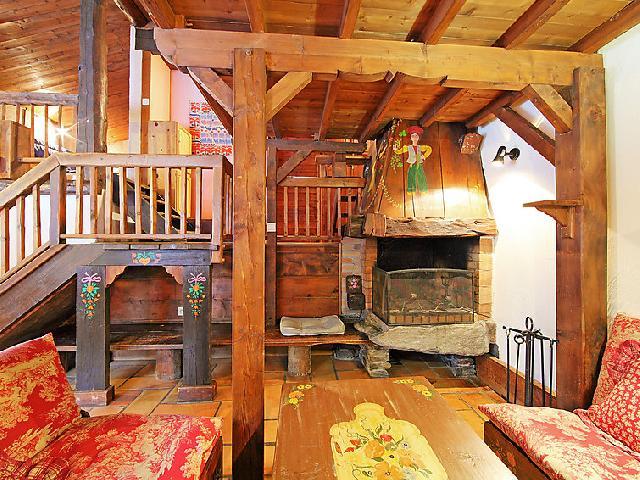 Holiday in mountain resort 6 room chalet 12 people (1) - L'Piri - Chamonix - Fireplace