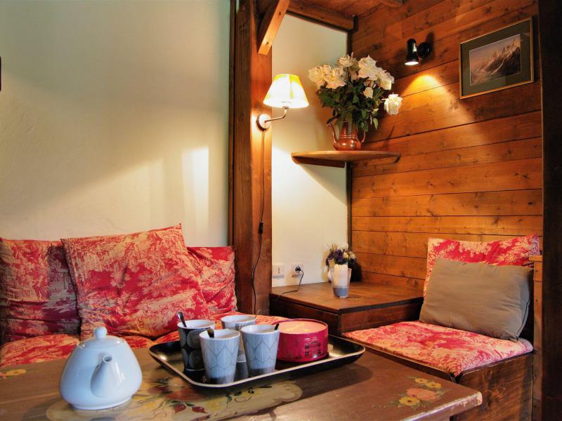 Urlaub in den Bergen 6 Zimmer Chalet für 12 Personen (1) - L'Piri - Chamonix - Wohnzimmer