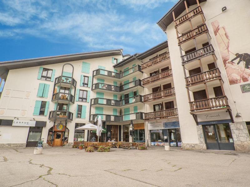 Rent in ski resort 3 room apartment 6 people (1) - La Balme - Chamonix - Summer outside