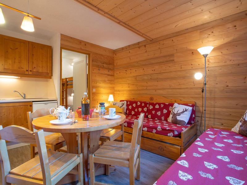 Holiday in mountain resort 1 room apartment 4 people (6) - La Boédette - Les Menuires - Accommodation