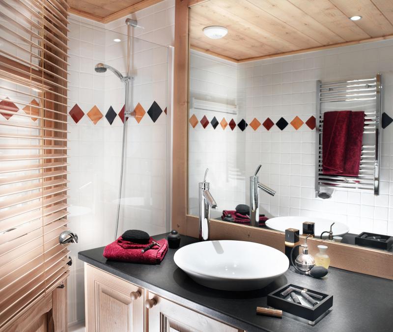 Holiday in mountain resort La Ferme du Val Claret - Tignes - Bathroom