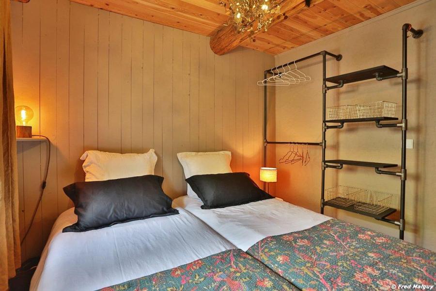 Urlaub in den Bergen 3-Zimmer-Appartment für 4 Personen (400-0153) - La Guisane - Serre Chevalier - Schlafzimmer