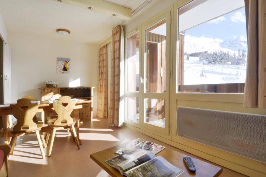 Vakantie in de bergen Studio cabine 4 personen (105) - La Résidence 3000 - La Plagne - Woonkamer