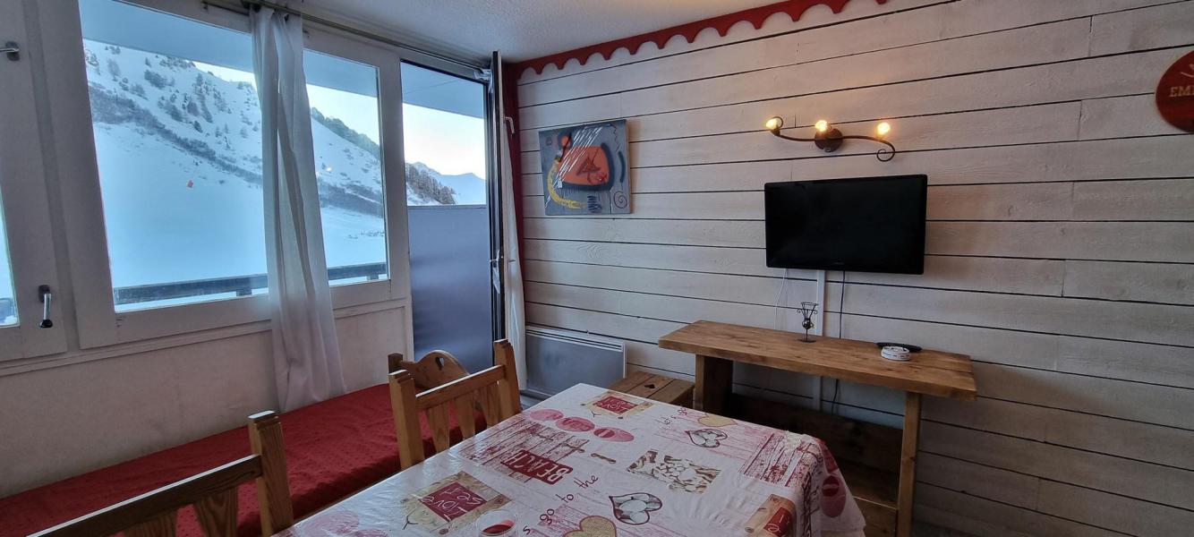 Holiday in mountain resort Studio cabin 4 people (N37) - La Résidence Aime 2000 Chamois - La Plagne - Living room