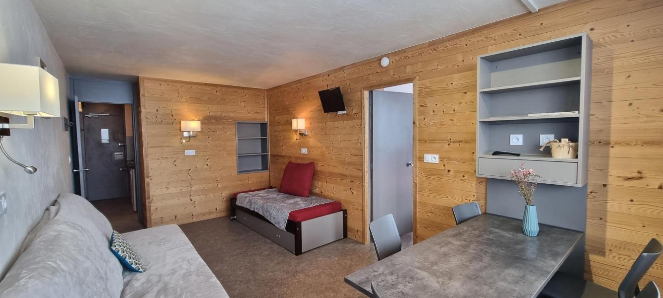 Holiday in mountain resort 2 room apartment 5 people (A2H135) - La Résidence Aime 2000 le Zénith - La Plagne - Living room
