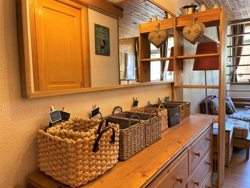 Holiday in mountain resort 3 room mezzanine apartment 6 people (B135) - La Résidence Asters - Les Menuires - Accommodation