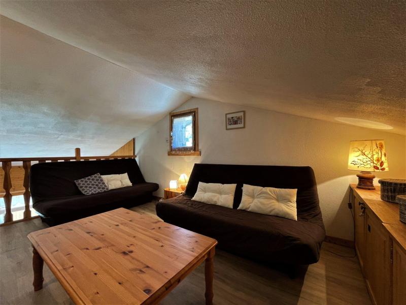 Holiday in mountain resort 3 room mezzanine apartment 6 people (B135) - La Résidence Asters - Les Menuires - Living room