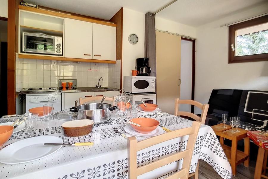 Vacaciones en montaña Apartamento cabina 2 piezas para 4 personas (624) - La Résidence Astragale - Les Menuires - Estancia