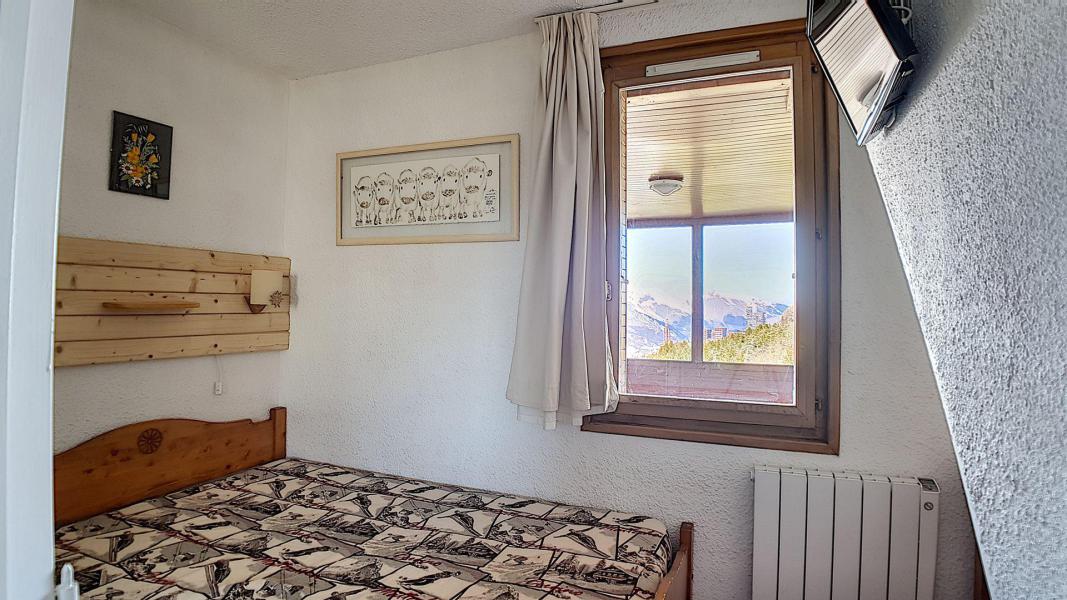 Holiday in mountain resort 2 room duplex apartment 4 people (807) - La Résidence Boëdette - Les Menuires - Bedroom