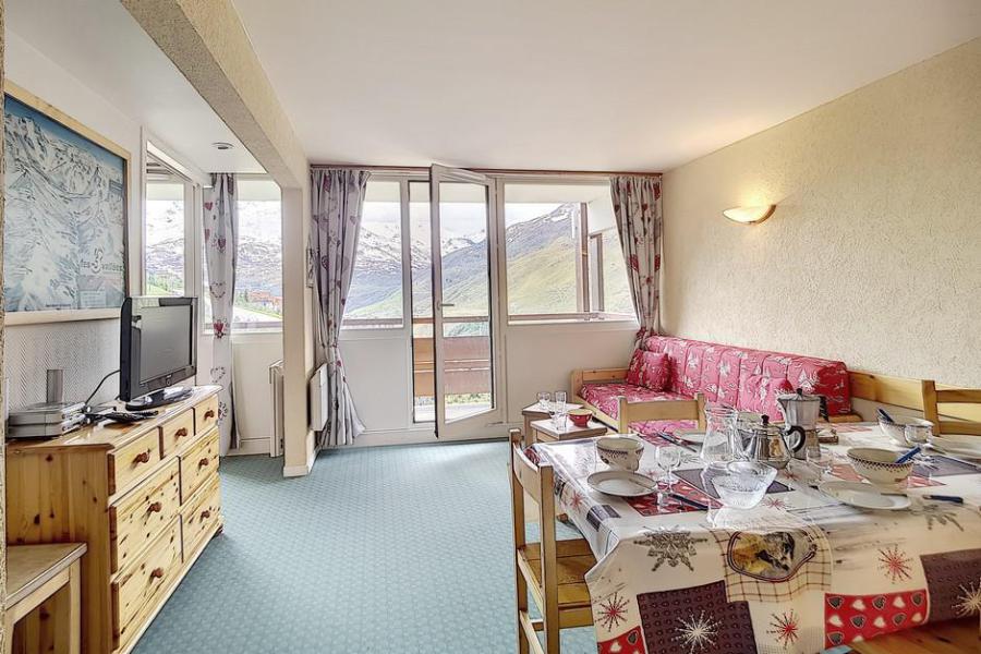Urlaub in den Bergen 3-Zimmer-Appartment für 6 Personen (607) - La Résidence Burons - Les Menuires - Wohnzimmer