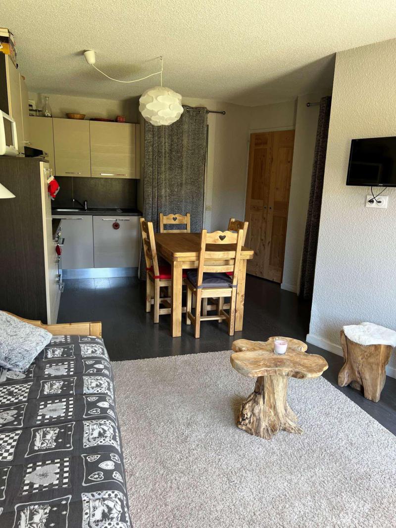 Holiday in mountain resort 3 room apartment 6 people (08) - La Résidence Callisto - La Plagne - Accommodation