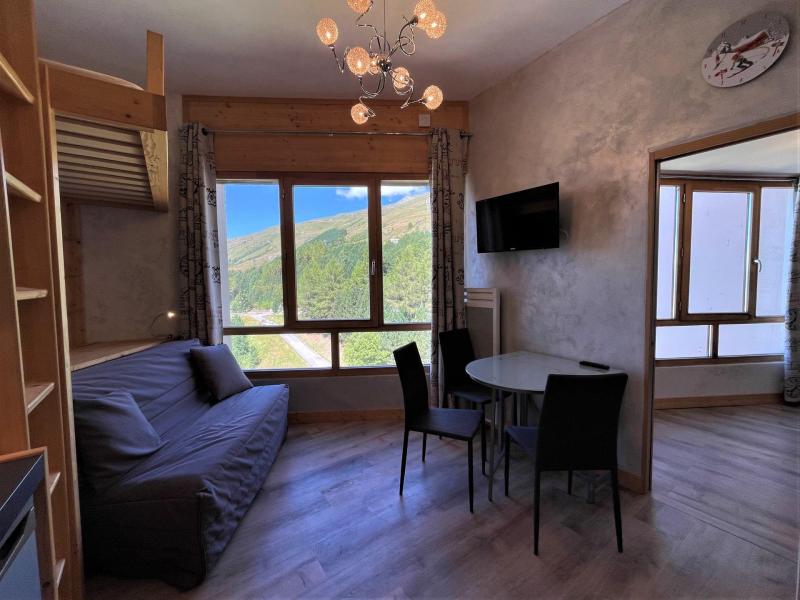 Urlaub in den Bergen 2-Zimmer-Appartment für 4 Personen (1320) - La Résidence Caron - Les Menuires - Wohnzimmer