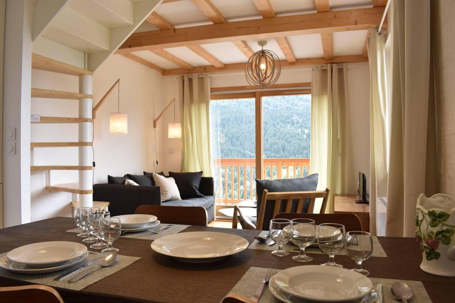 Vakantie in de bergen Appartement duplex 4 kamers 6 personen (15) - La Résidence Chanrossa - Méribel - Woonkamer
