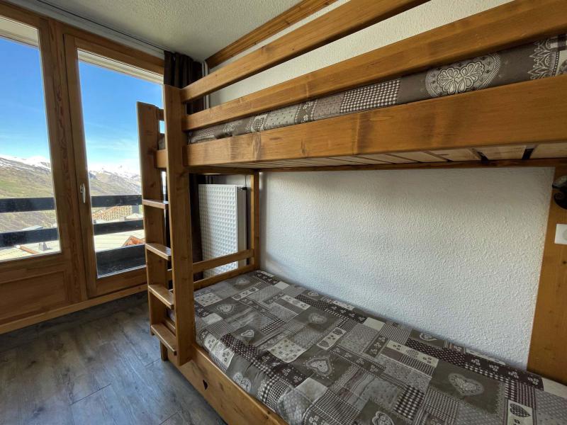 Vacaciones en montaña Apartamento 2 piezas para 5 personas (413) - La Résidence Chavière - Les Menuires - Habitación