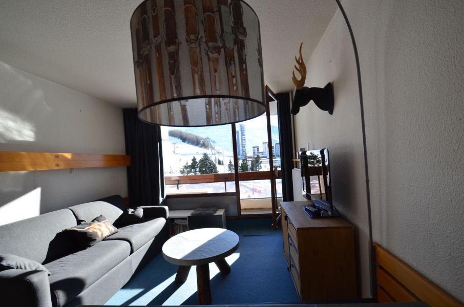 Vakantie in de bergen Appartement 2 kamers 4 personen (223) - La Résidence Chavière - Les Menuires - Woonkamer