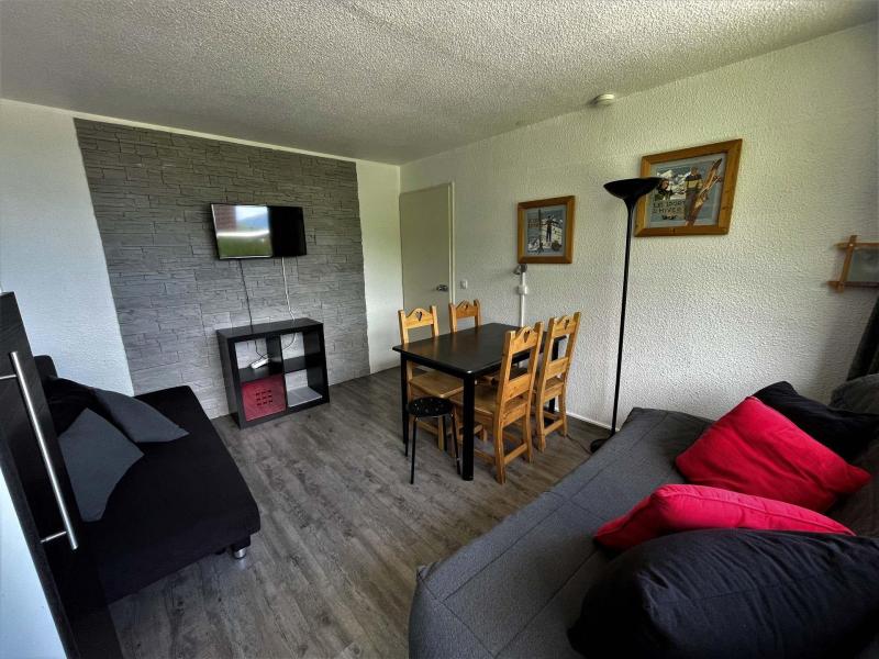 Vakantie in de bergen Appartement 2 kamers 4 personen (628) - La Résidence Chavière - Les Menuires - Woonkamer