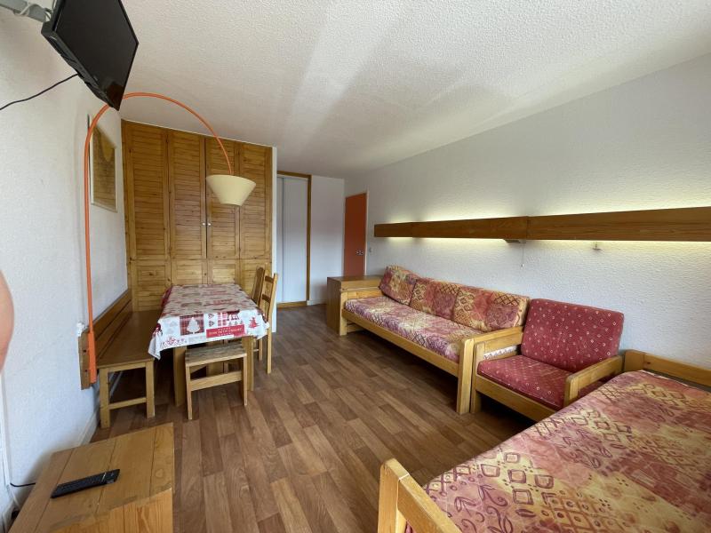 Vakantie in de bergen Appartement 2 kamers 4 personen (723) - La Résidence Chavière - Les Menuires - Woonkamer
